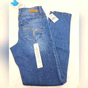 Royality For Me Skinny Jeans New With Tags